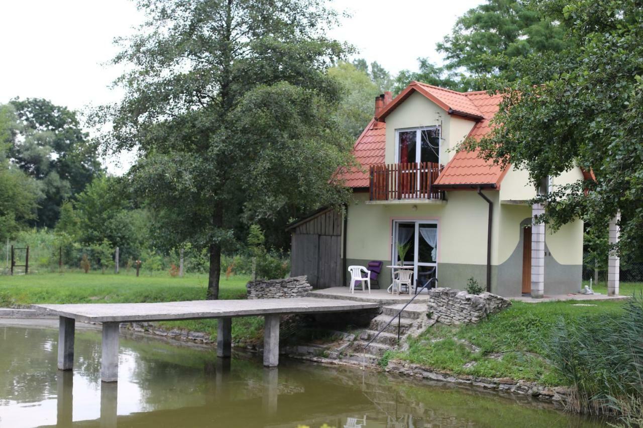 Вилла Agrowczasy Nad Stawem Gartatowice Экстерьер фото